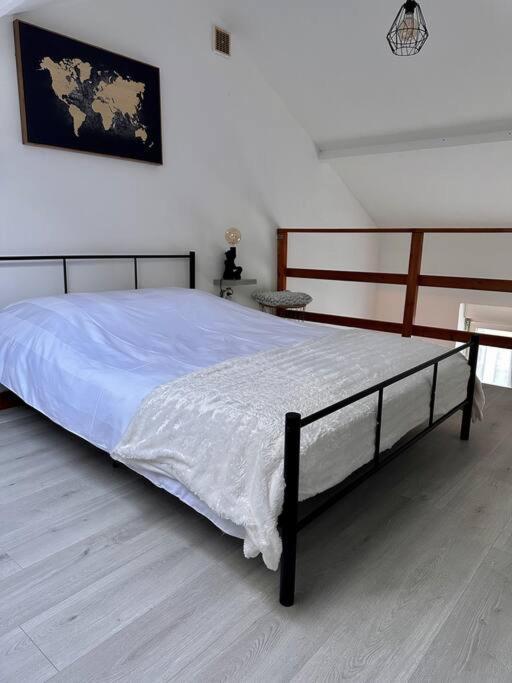 Apartment Pont Achard #2-t1bis-mezzanine -5mngare- Poitiers